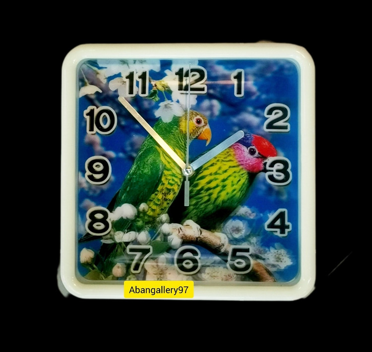 ساعت سه بعدی خارجی