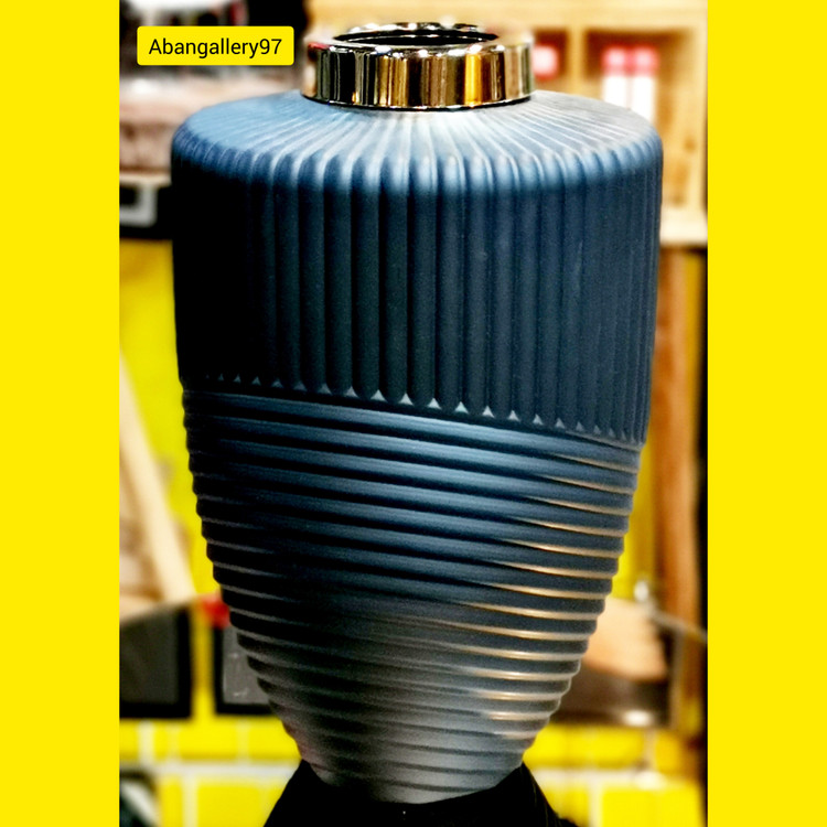 گلدان شیشه ای اپیک