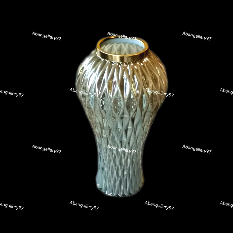 گلدان شیشه ای درجه1 B