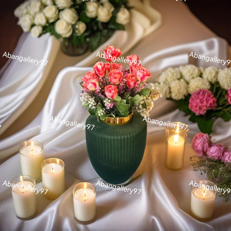 گلدان شیشه ای