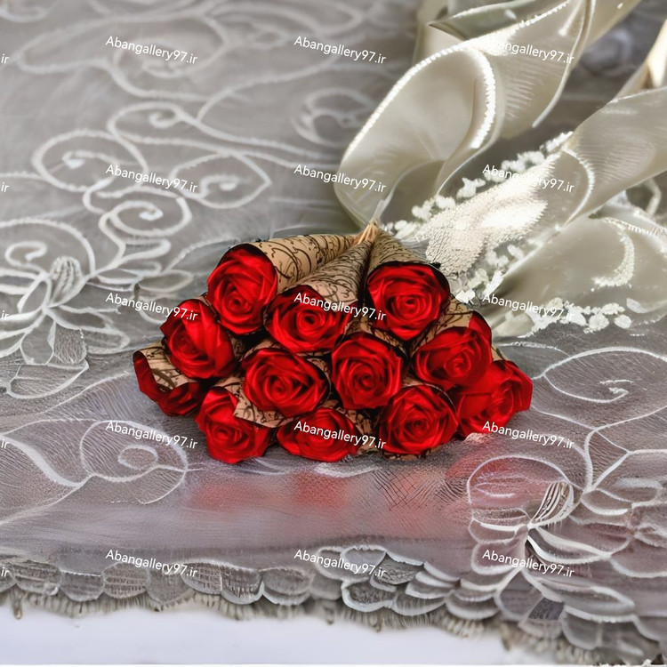 شاخه گل رز روبانی