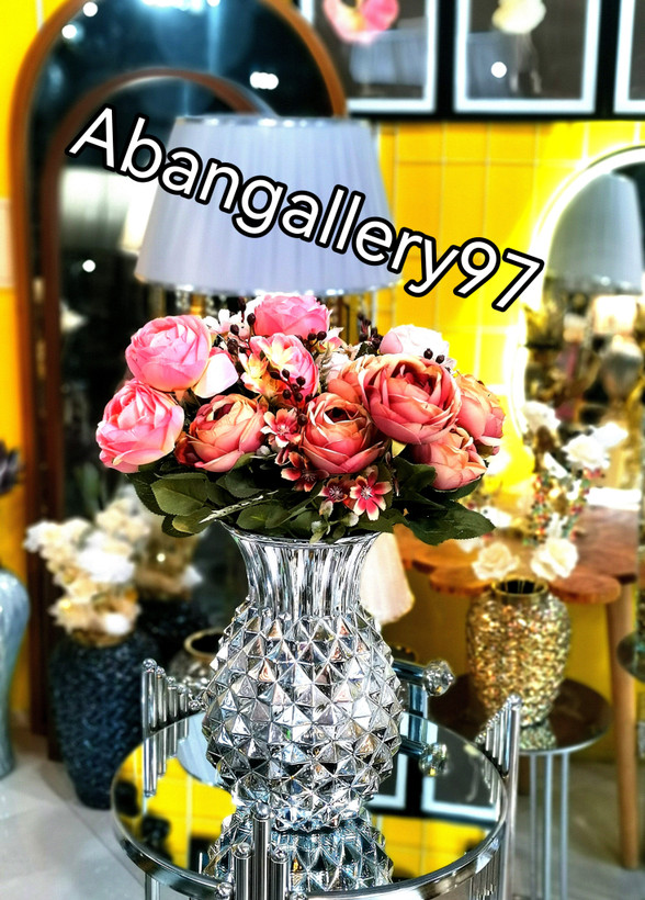 گلدان شیشه ای درجه1